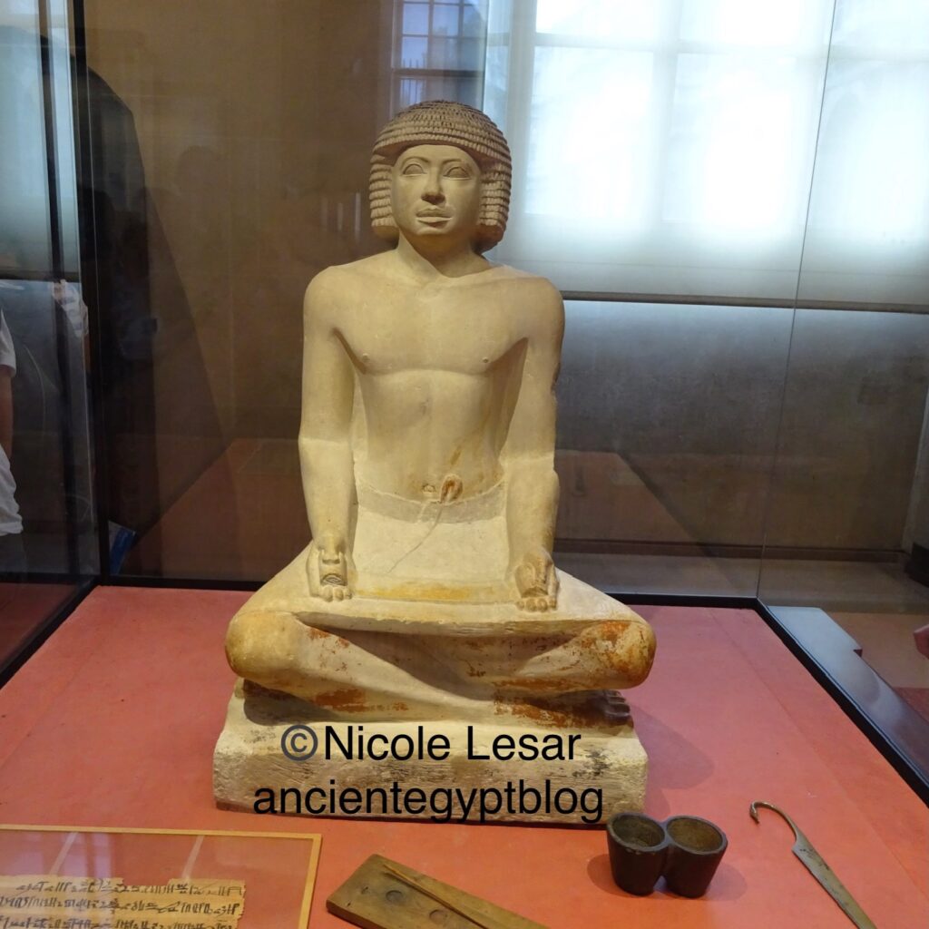egyptian scribe in hierogliphics egyptian scribe in hierogliphics